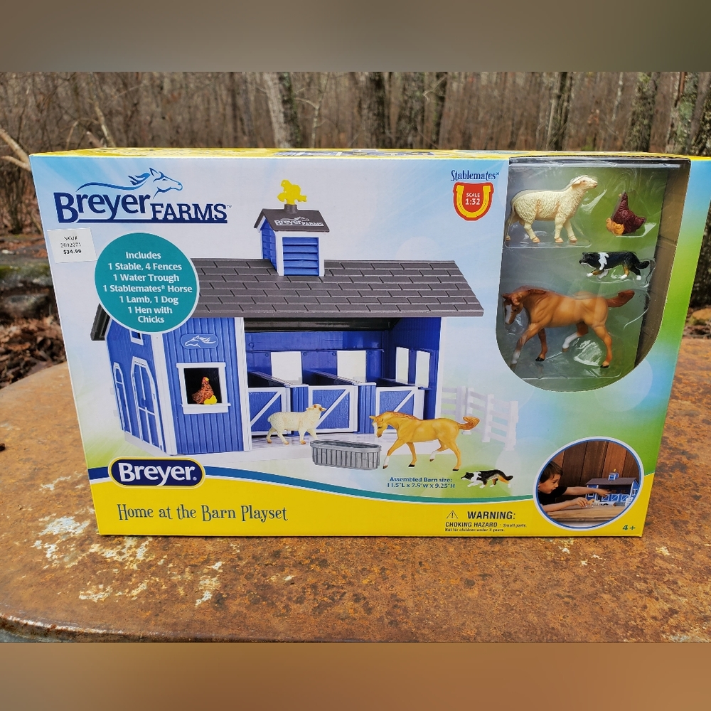 Breyer Barn Playset